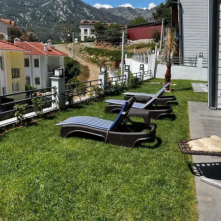 Villa Black Pearl Private Detached With Pool & Seaview *